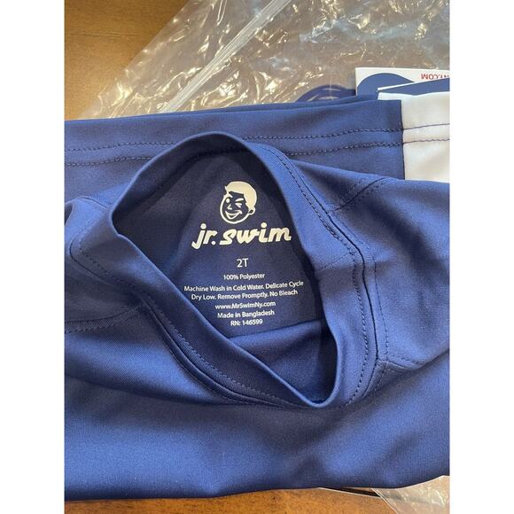 Boys Jr Swim Tee Size 2T ~ Navy Blue and White UPF 50+ ✨NEW✨ Water Resistant - Picture 7 of 8